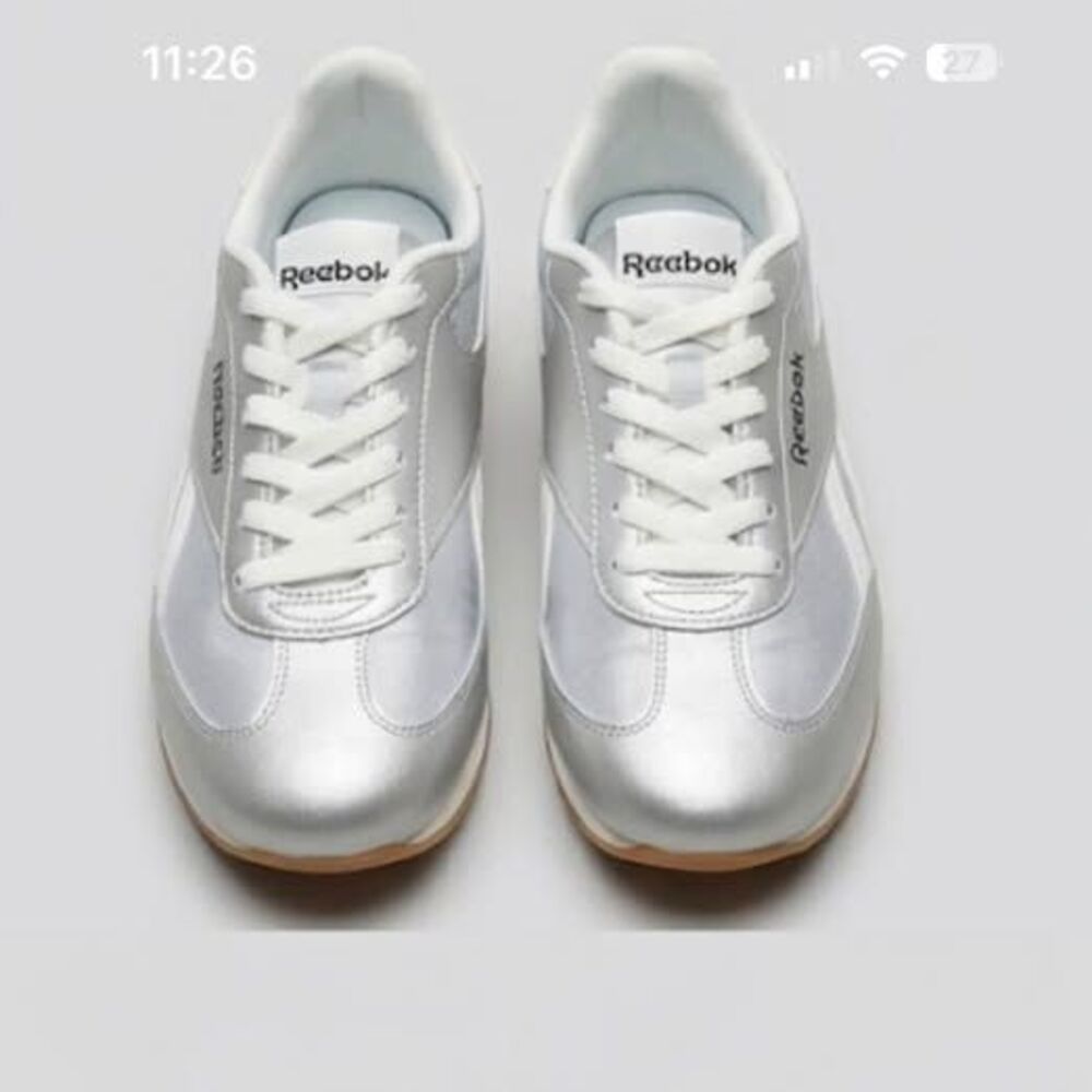 Reebok Sneakers Women Size 7.5 Like New